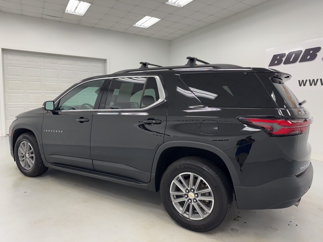 used 2022 Chevrolet Traverse car, priced at $28,988