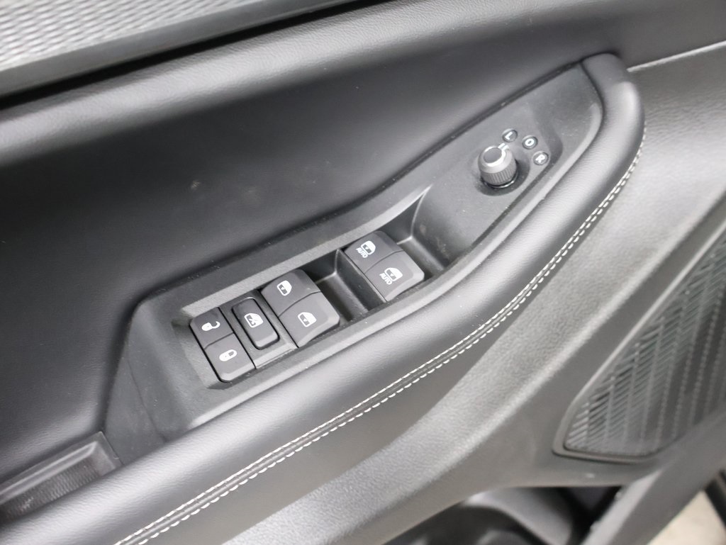 new 2025 Jeep Grand Cherokee car, priced at $40,965