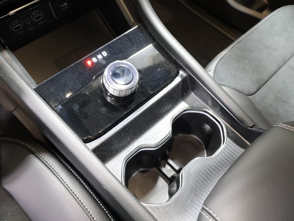 new 2025 Jeep Grand Cherokee car, priced at $40,965