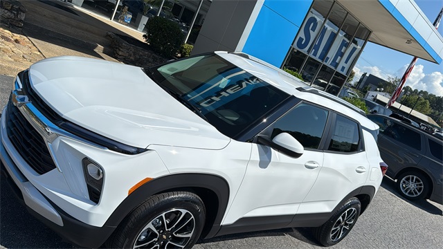 new 2026 Chevrolet TrailBlazer car, priced at $26,785