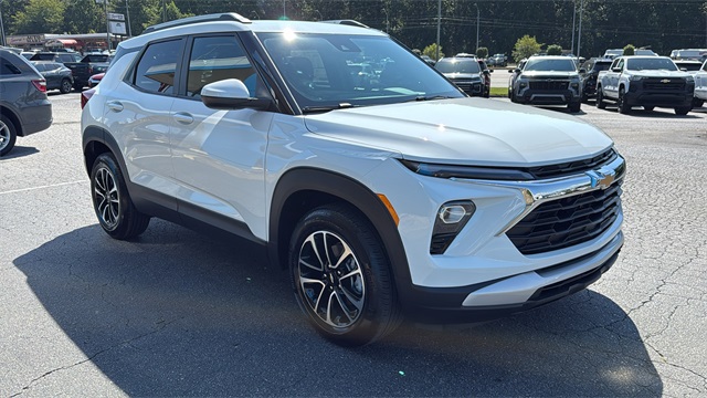 new 2026 Chevrolet TrailBlazer car, priced at $26,785