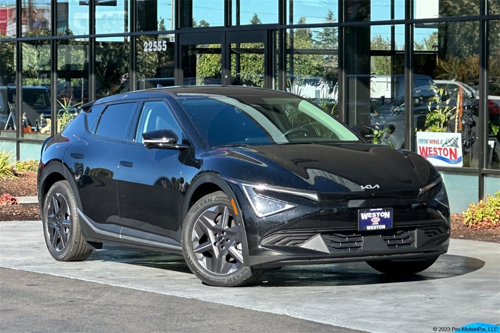 new 2025 Kia EV6 car, priced at $50,585