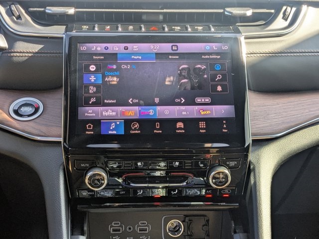 new 2025 Jeep Grand Cherokee car, priced at $55,560