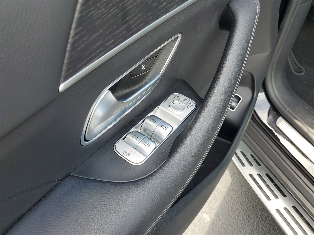 used 2023 Mercedes-Benz GLE car, priced at $64,998