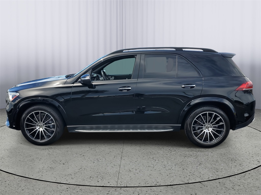 used 2023 Mercedes-Benz GLE car, priced at $64,998