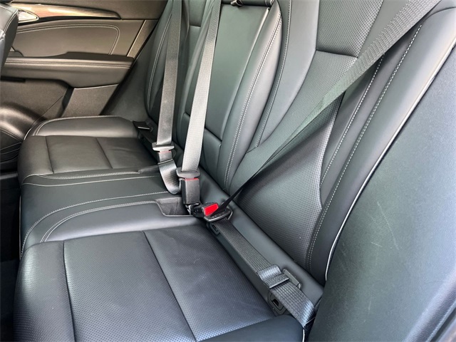 used 2023 Buick Envision car, priced at $22,911