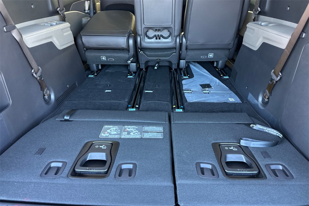 new 2026 Kia Carnival car, priced at $47,815