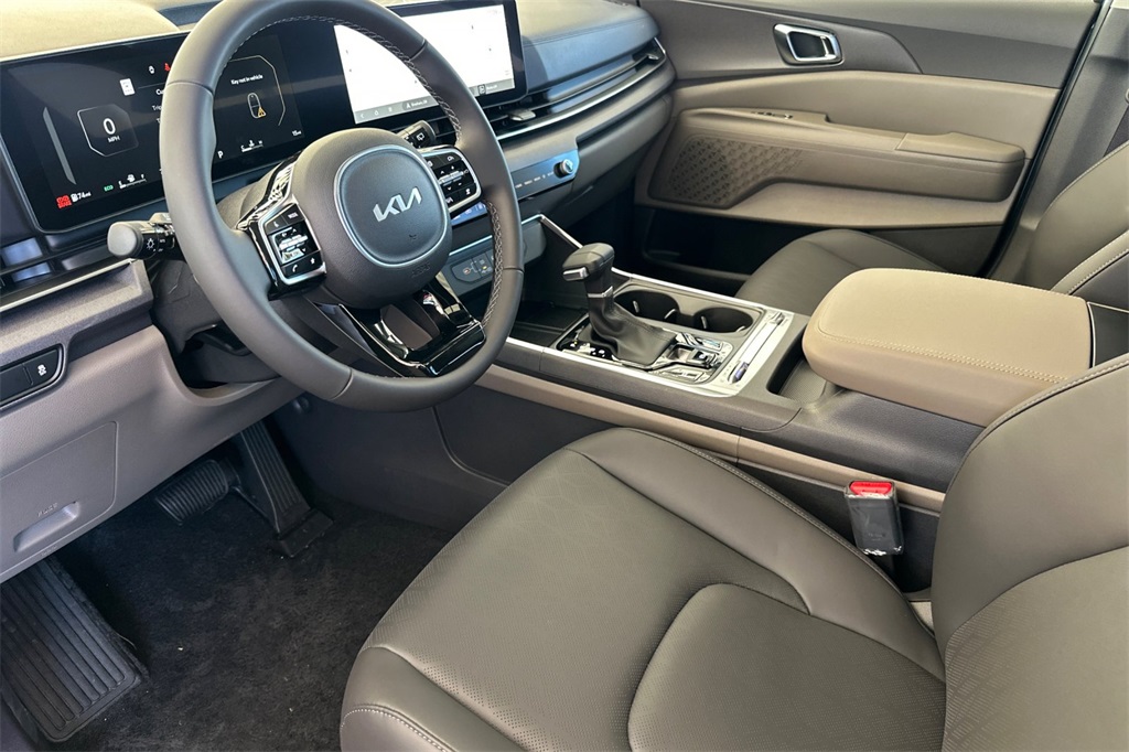 new 2026 Kia Carnival car, priced at $47,815
