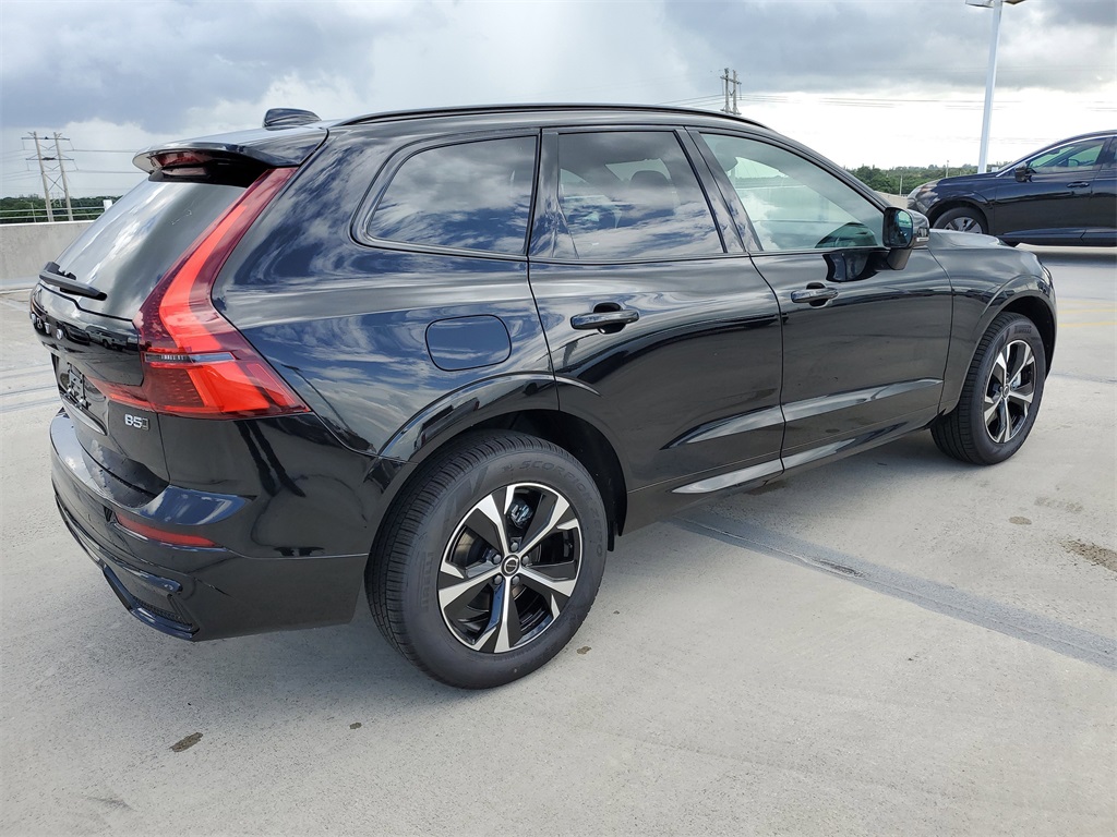 new 2026 Volvo XC60 car, priced at $48,435
