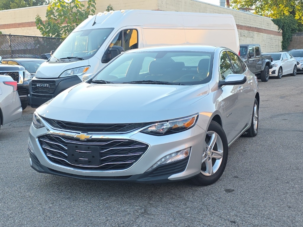 used 2022 Chevrolet Malibu car, priced at $12,895
