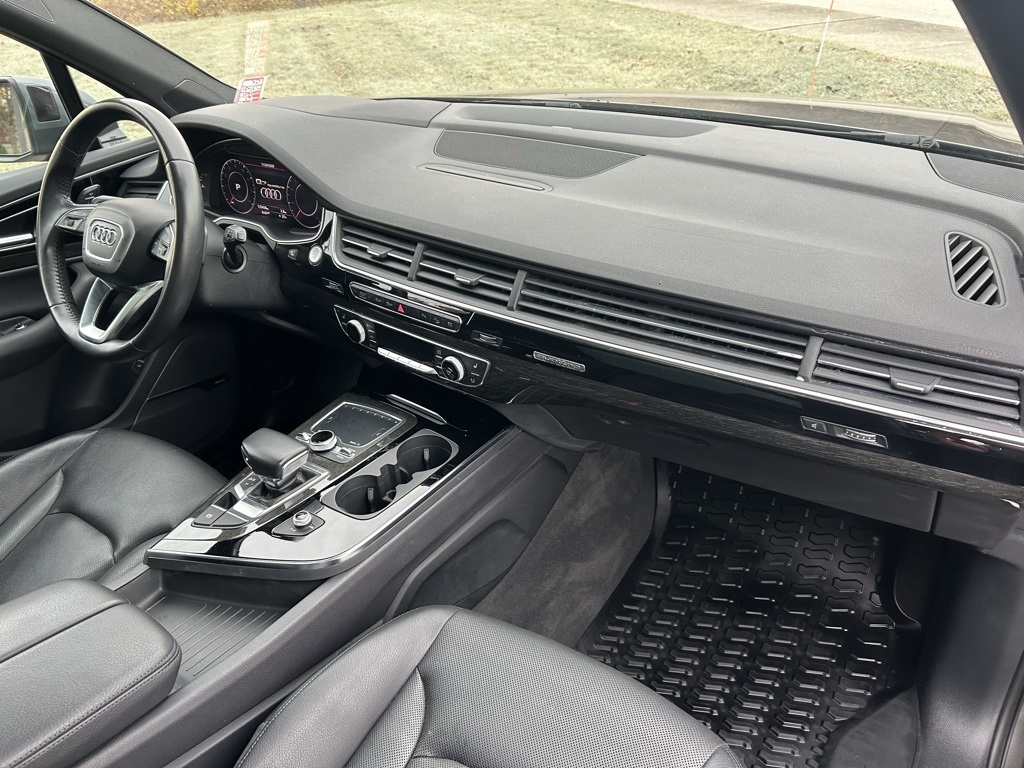 used 2018 Audi Q7 car, priced at $18,057