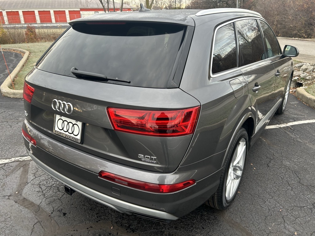 used 2018 Audi Q7 car, priced at $18,057