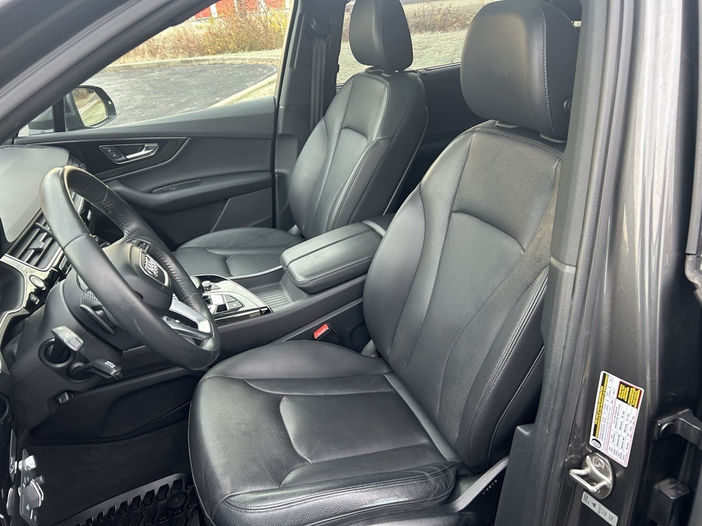 used 2018 Audi Q7 car, priced at $18,057