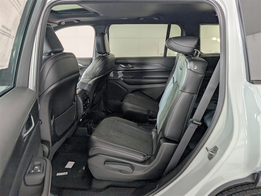new 2025 Jeep Grand Cherokee L car, priced at $41,630