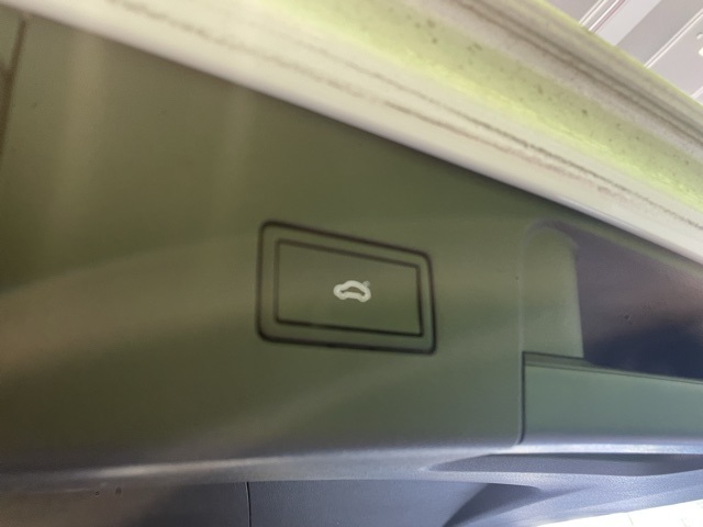 used 2024 Volkswagen Atlas car, priced at $33,900