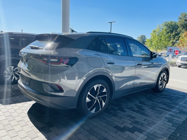 used 2021 Volkswagen ID.4 car, priced at $22,500