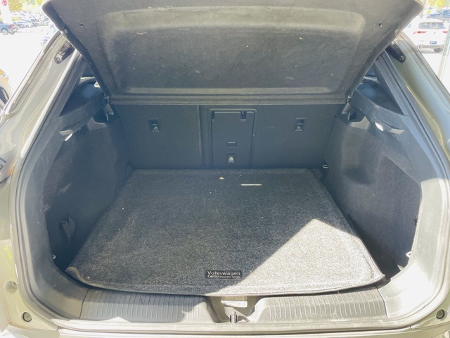 used 2021 Volkswagen ID.4 car, priced at $22,500