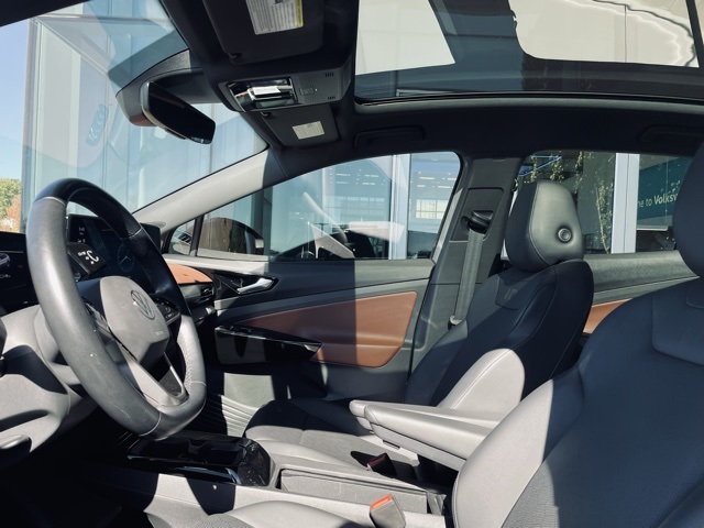 used 2021 Volkswagen ID.4 car, priced at $22,500