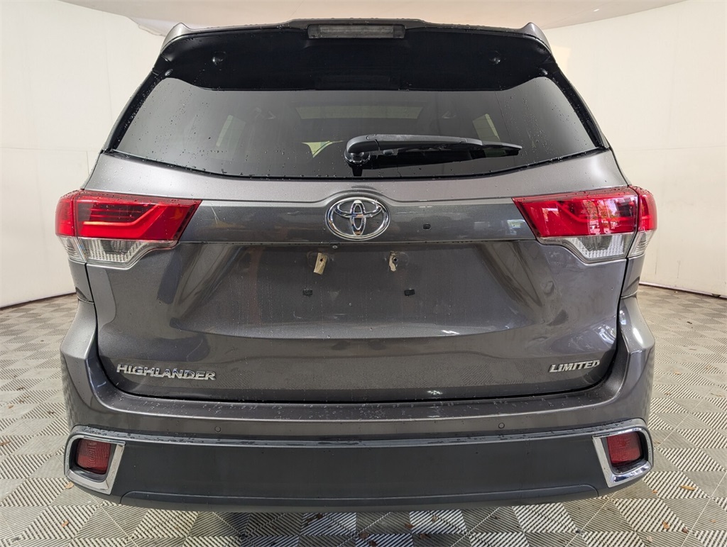 used 2017 Toyota Highlander car, priced at $19,000