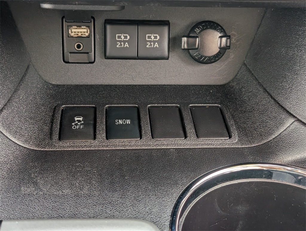 used 2017 Toyota Highlander car, priced at $19,000