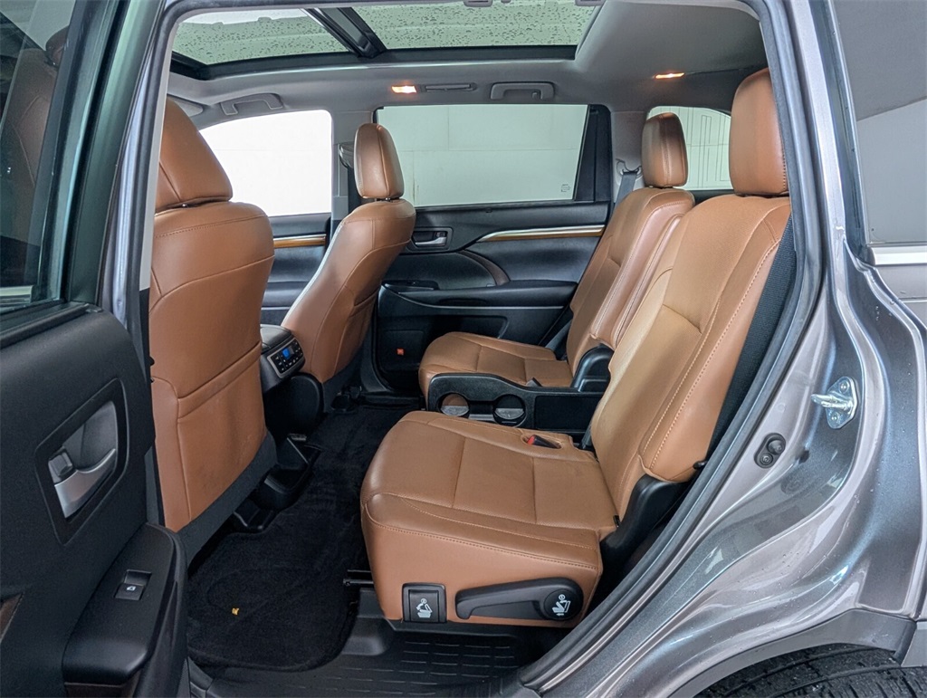 used 2017 Toyota Highlander car, priced at $19,000