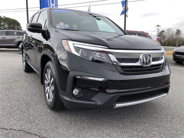 used 2019 Honda Pilot car, priced at $26,784