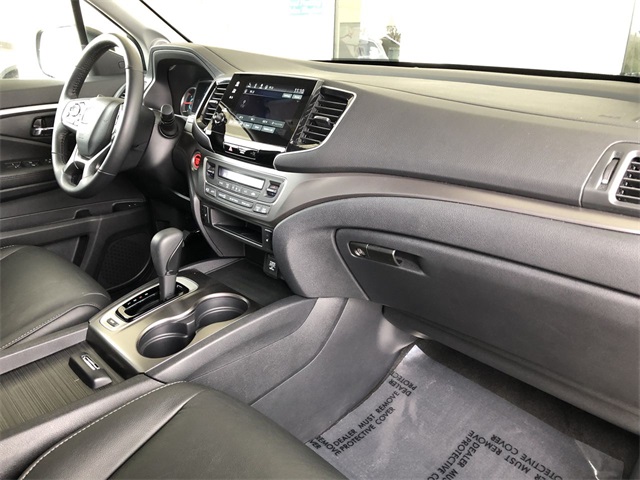 used 2019 Honda Pilot car, priced at $26,784