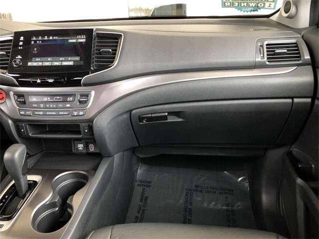 used 2019 Honda Pilot car, priced at $26,784