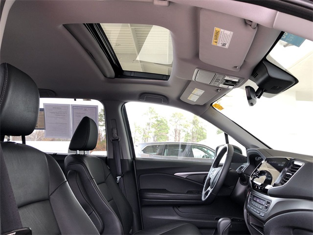 used 2019 Honda Pilot car, priced at $26,784