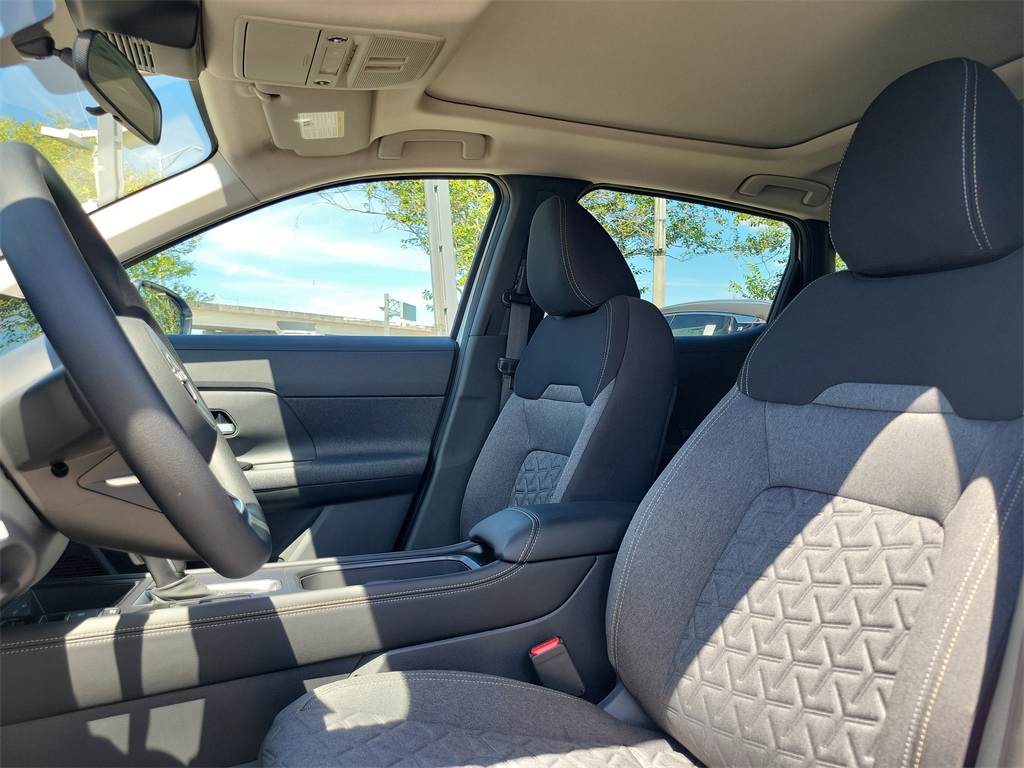 new 2025 Nissan Kicks car, priced at $25,639