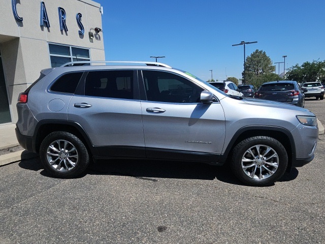 used 2019 Jeep Cherokee car, priced at $18,495