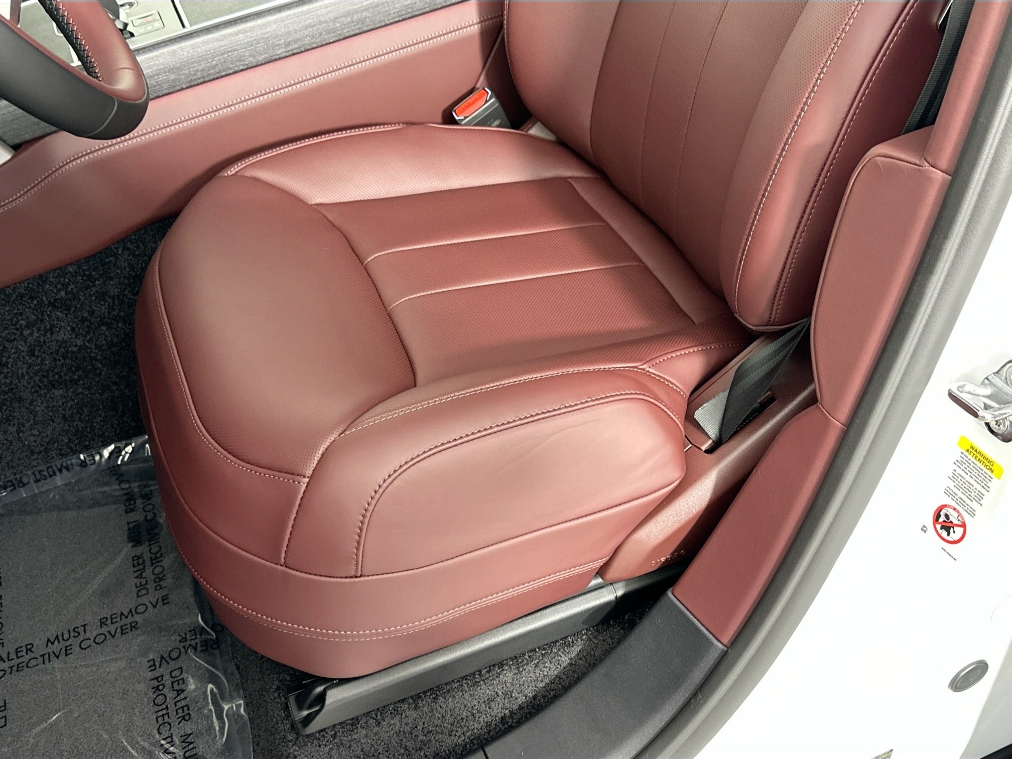 new 2025 Land Rover Range Rover car, priced at $152,210