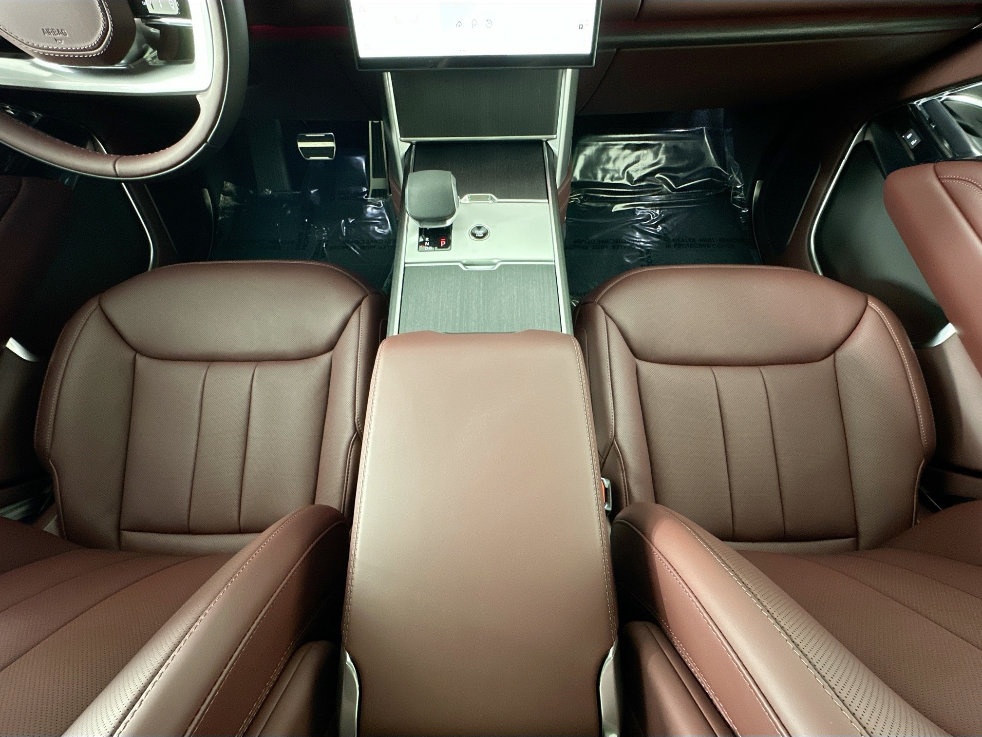 new 2025 Land Rover Range Rover car, priced at $152,210