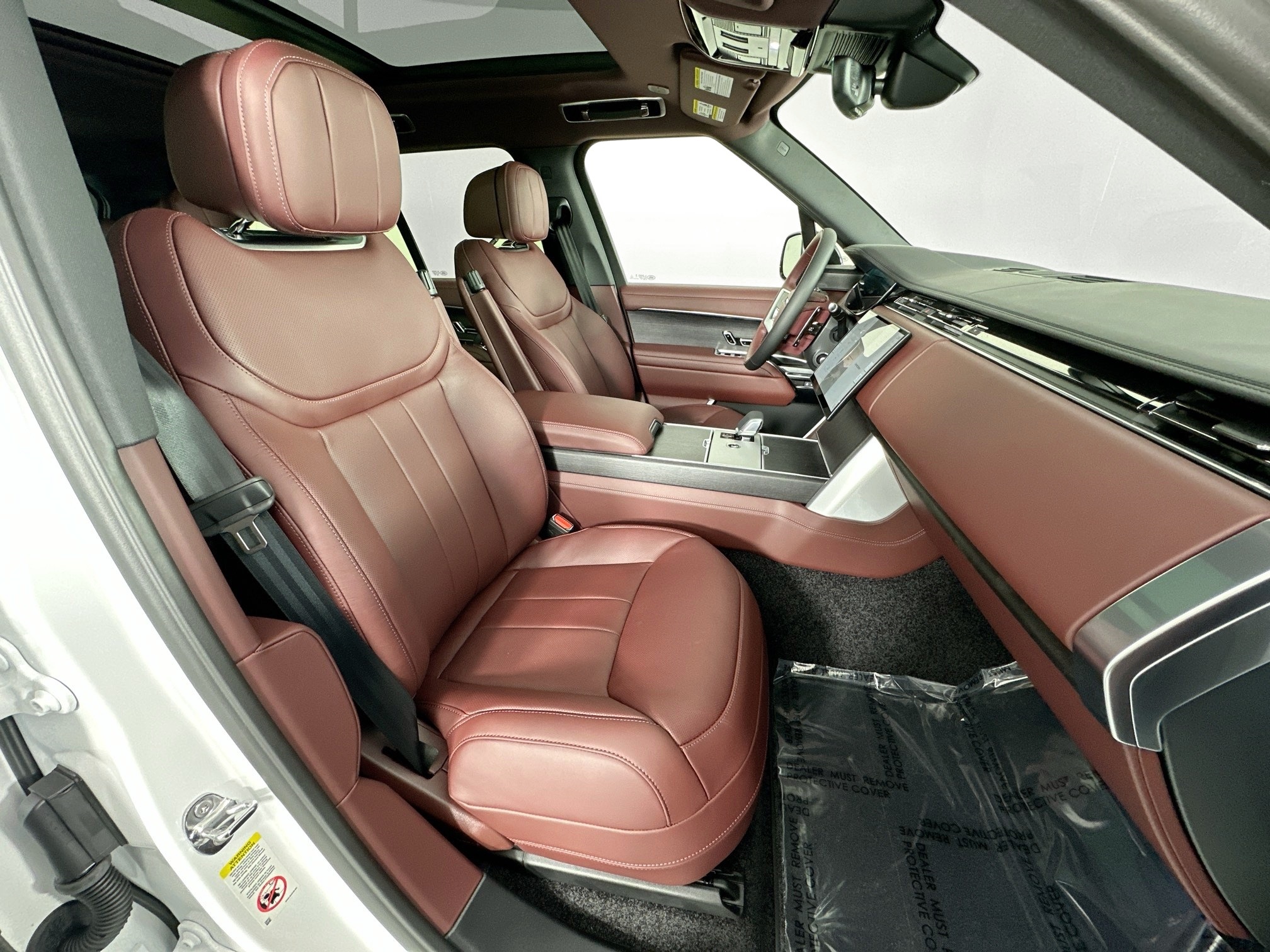 new 2025 Land Rover Range Rover car, priced at $152,210