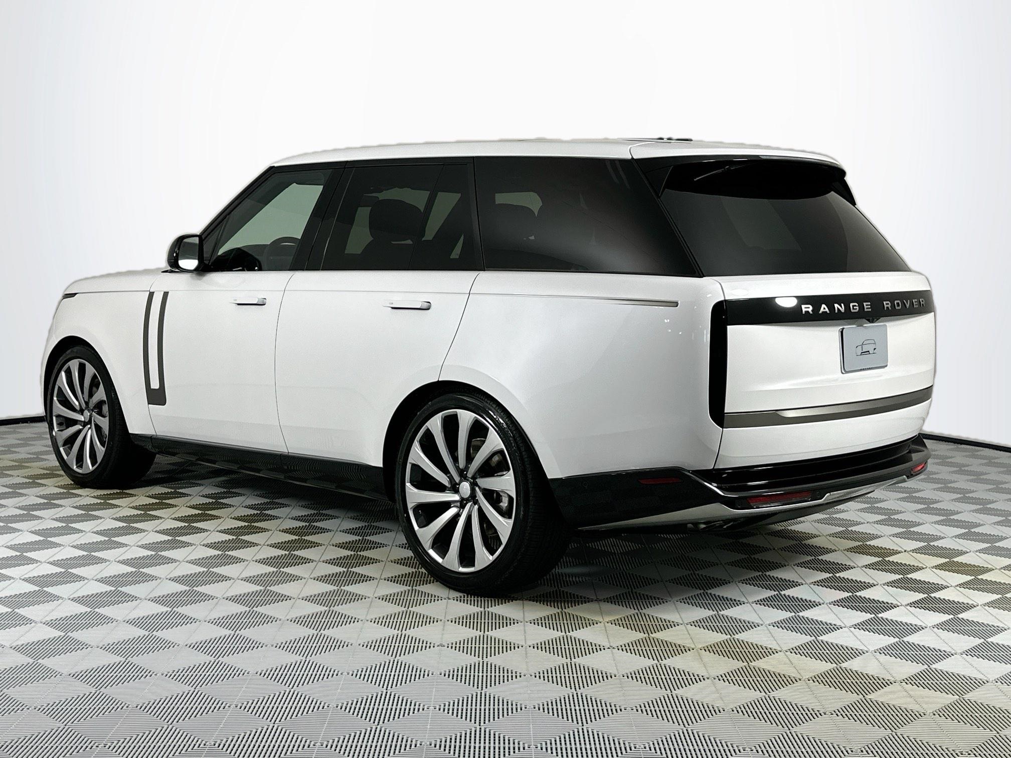 new 2025 Land Rover Range Rover car, priced at $152,210
