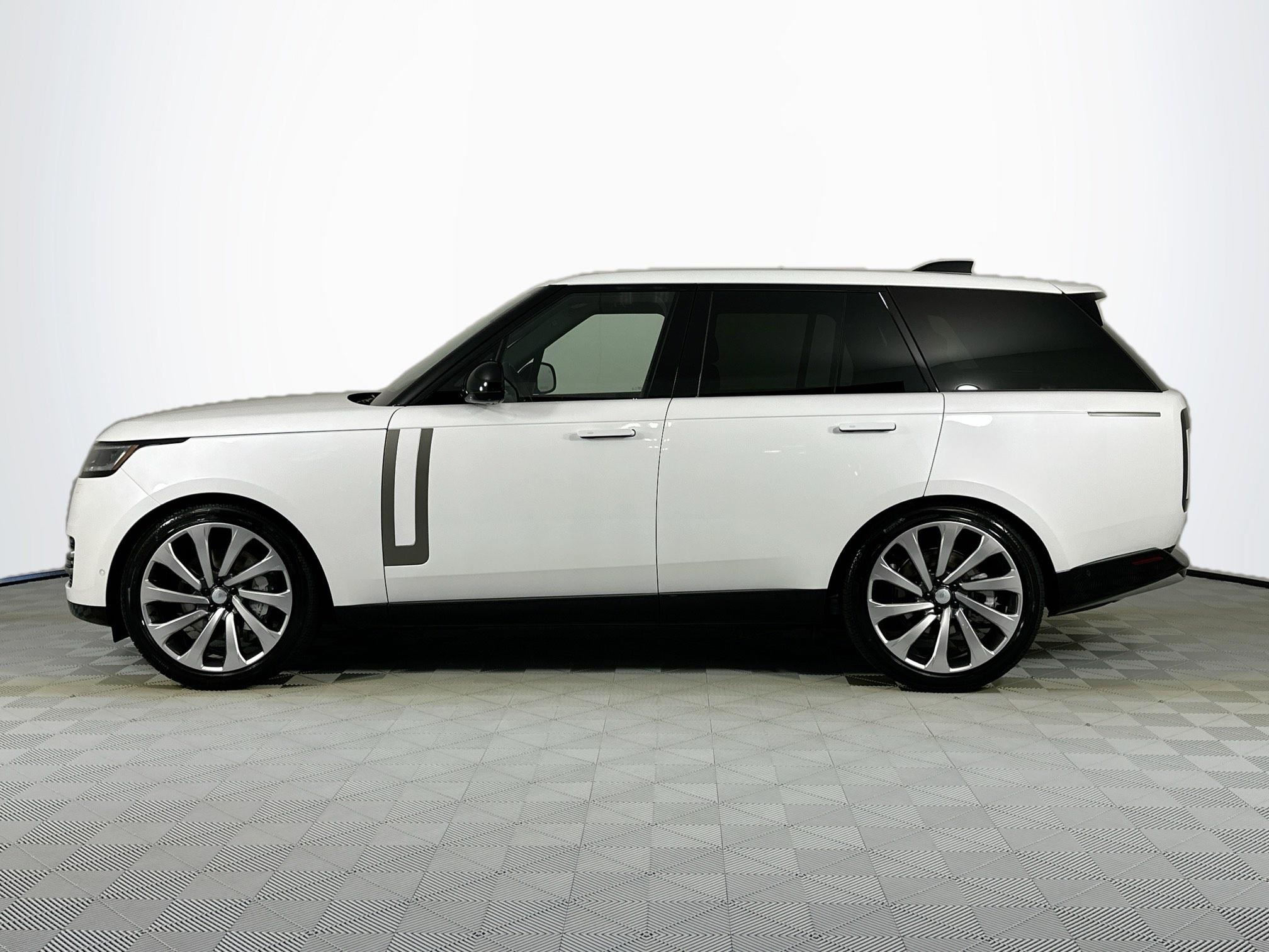 new 2025 Land Rover Range Rover car, priced at $152,210