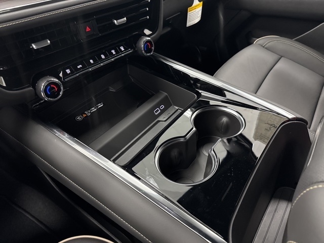 new 2025 Chevrolet Tahoe car, priced at $78,575