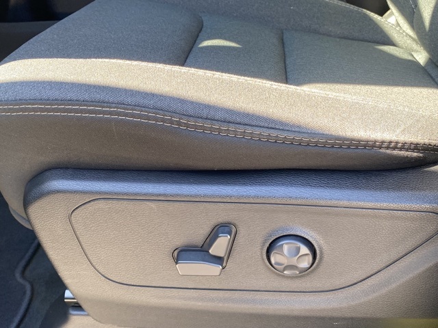 used 2021 Ram 1500 car, priced at $31,386