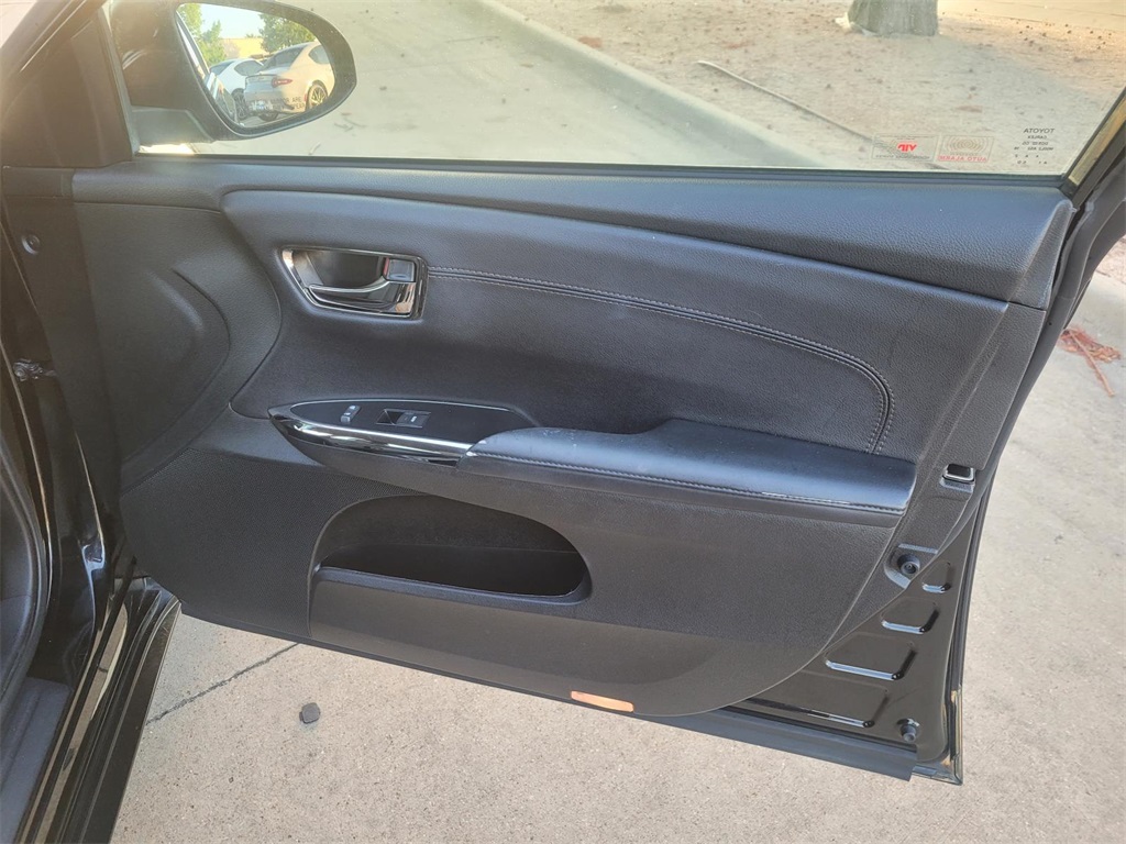 used 2016 Toyota Avalon car, priced at $15,500