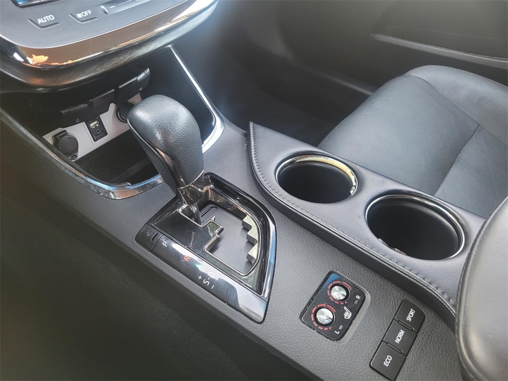 used 2016 Toyota Avalon car, priced at $15,500
