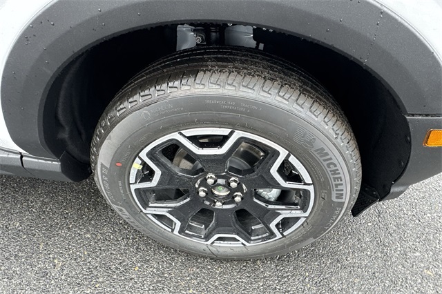 new 2025 Ford Bronco Sport car, priced at $38,845