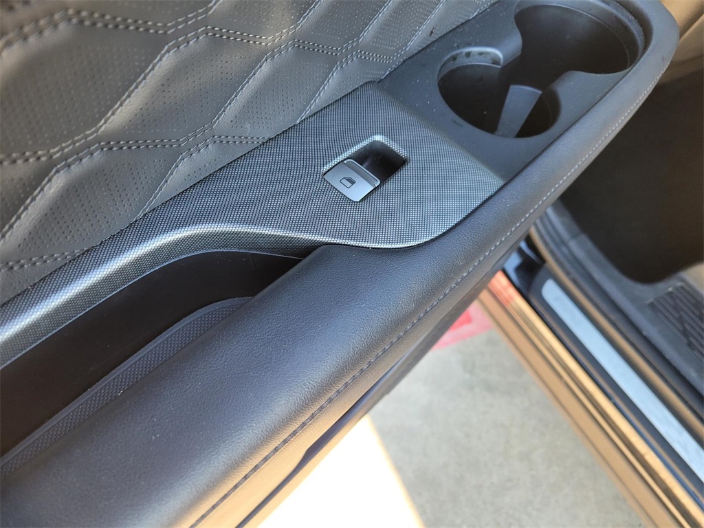 used 2022 Hyundai Palisade car, priced at $29,000