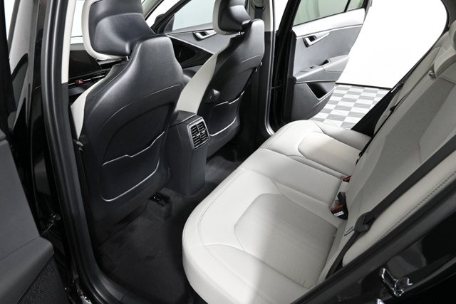 new 2025 Kia Niro car, priced at $31,230