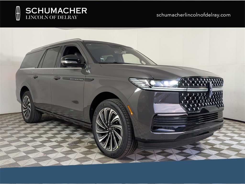 new 2025 Lincoln Navigator car, priced at $124,190