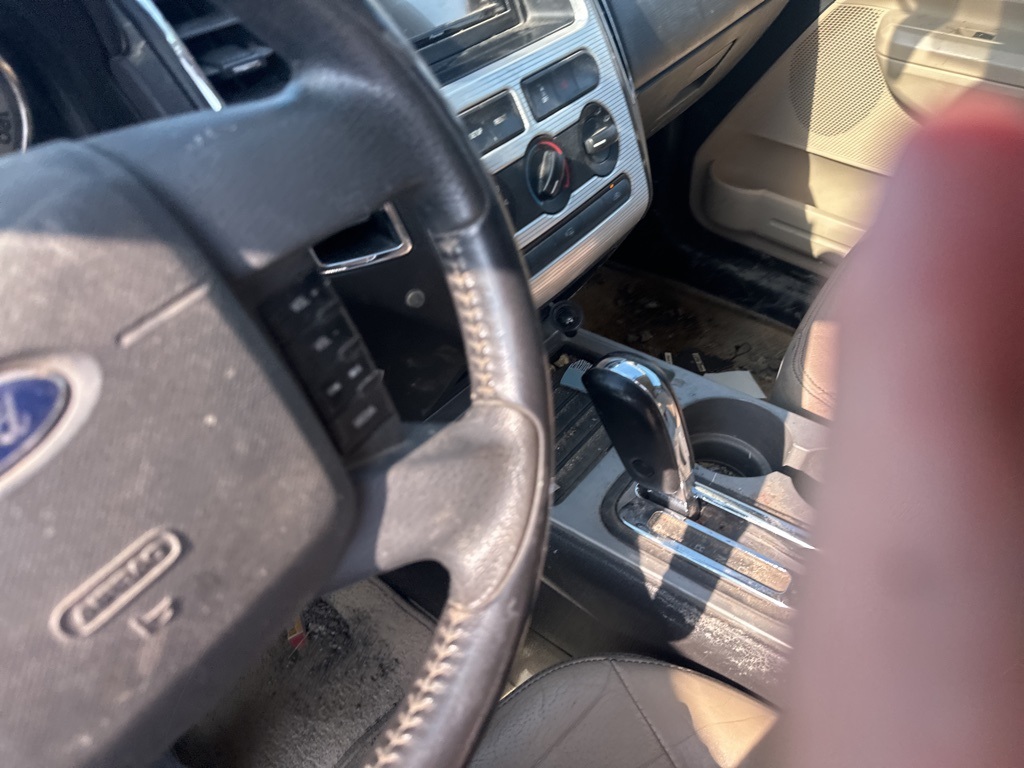 used 2008 Ford Edge car, priced at $3,500