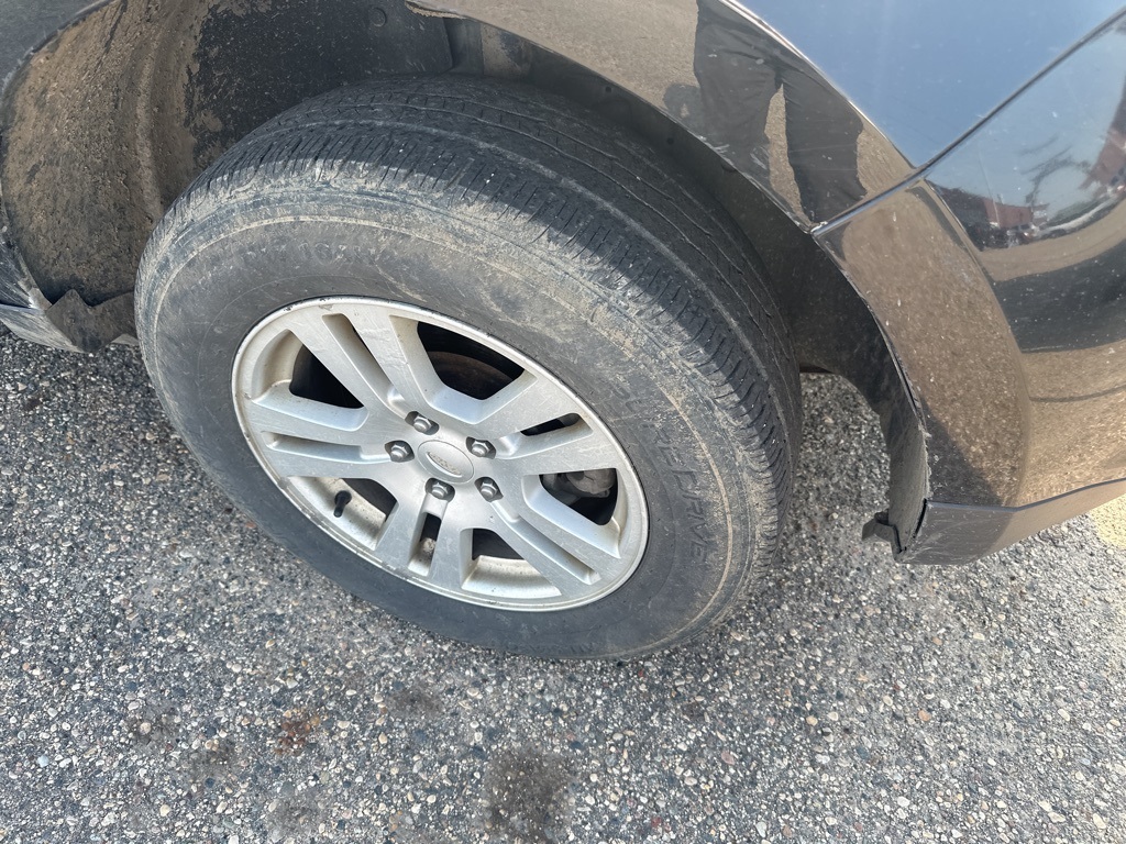 used 2008 Ford Edge car, priced at $3,500