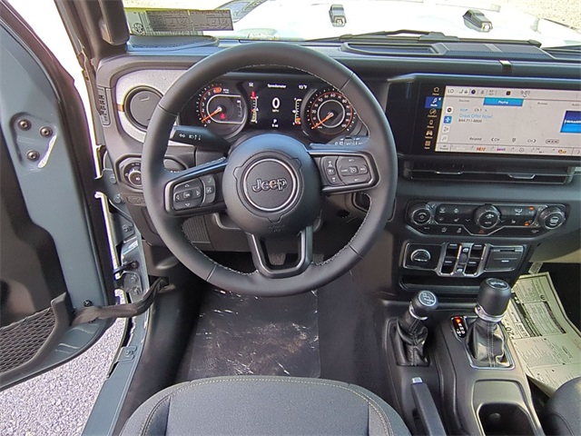 new 2025 Jeep Wrangler car, priced at $44,854