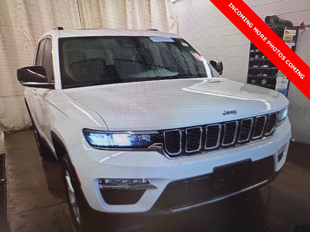 used 2022 Jeep Grand Cherokee car, priced at $31,500