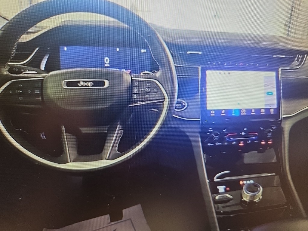used 2022 Jeep Grand Cherokee car, priced at $31,500