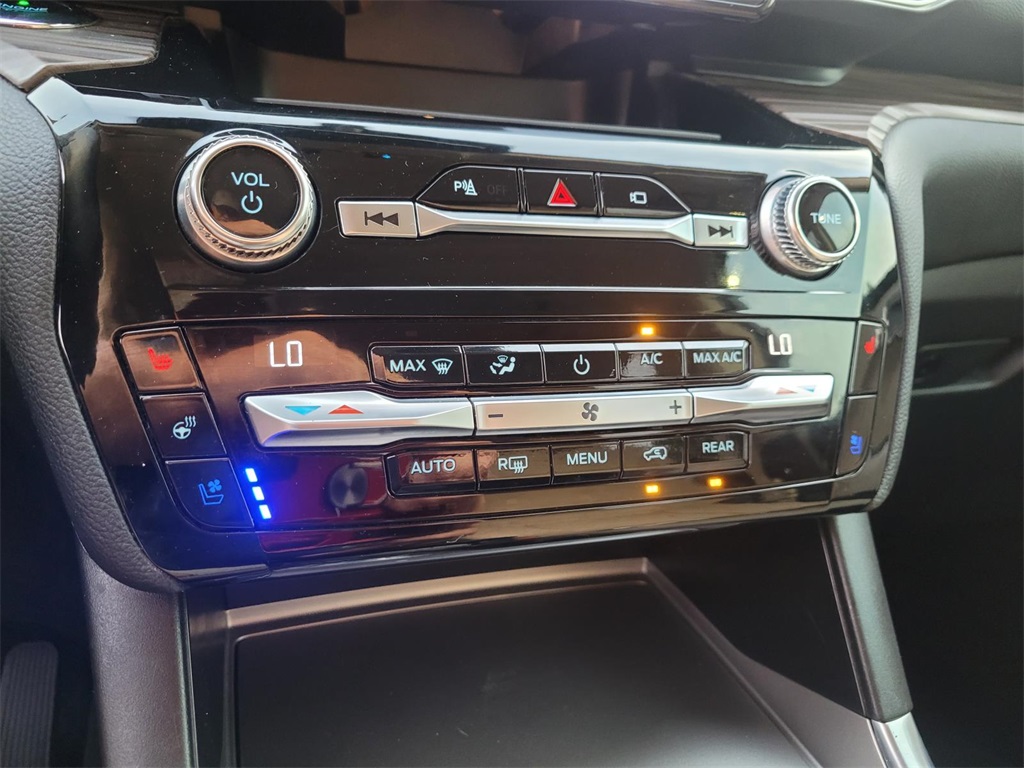 used 2021 Ford Explorer car, priced at $23,810